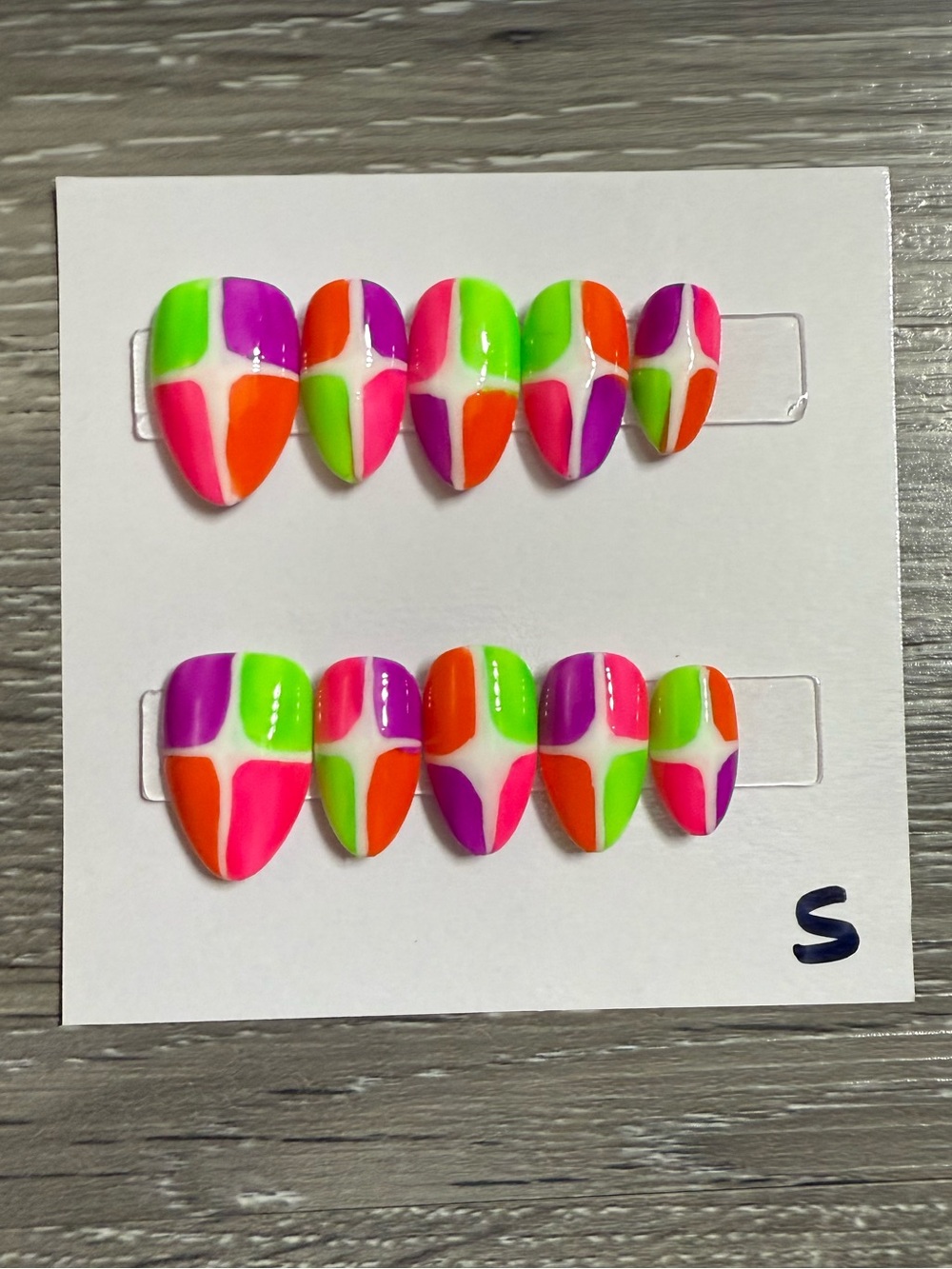 Neon Color-Block Press-On Nails - Multi Neon Pink, Green, Orange, Purple, White